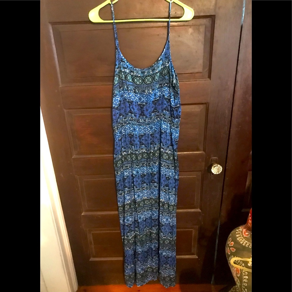 Forever 21 spaghetti strap maxi dress.